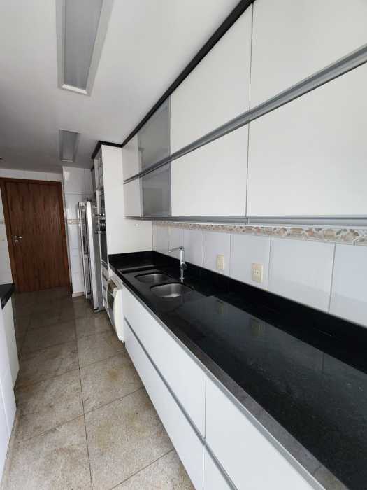 Conheça cozinha4. do imóvel - Apartamento à venda Avenida Flamboyants da Península, Barra da Tijuca, Rio de Janeiro - R$ 1.680.000 - MGAP30002 - 7 cozinha4. - 7