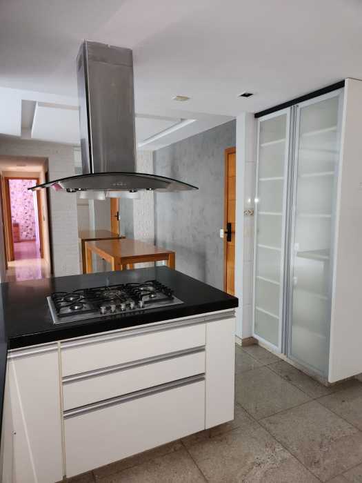 Conheça cozinha6. do imóvel - Apartamento à venda Avenida Flamboyants da Península, Barra da Tijuca, Rio de Janeiro - R$ 1.680.000 - MGAP30002 - 9 cozinha6. - 9