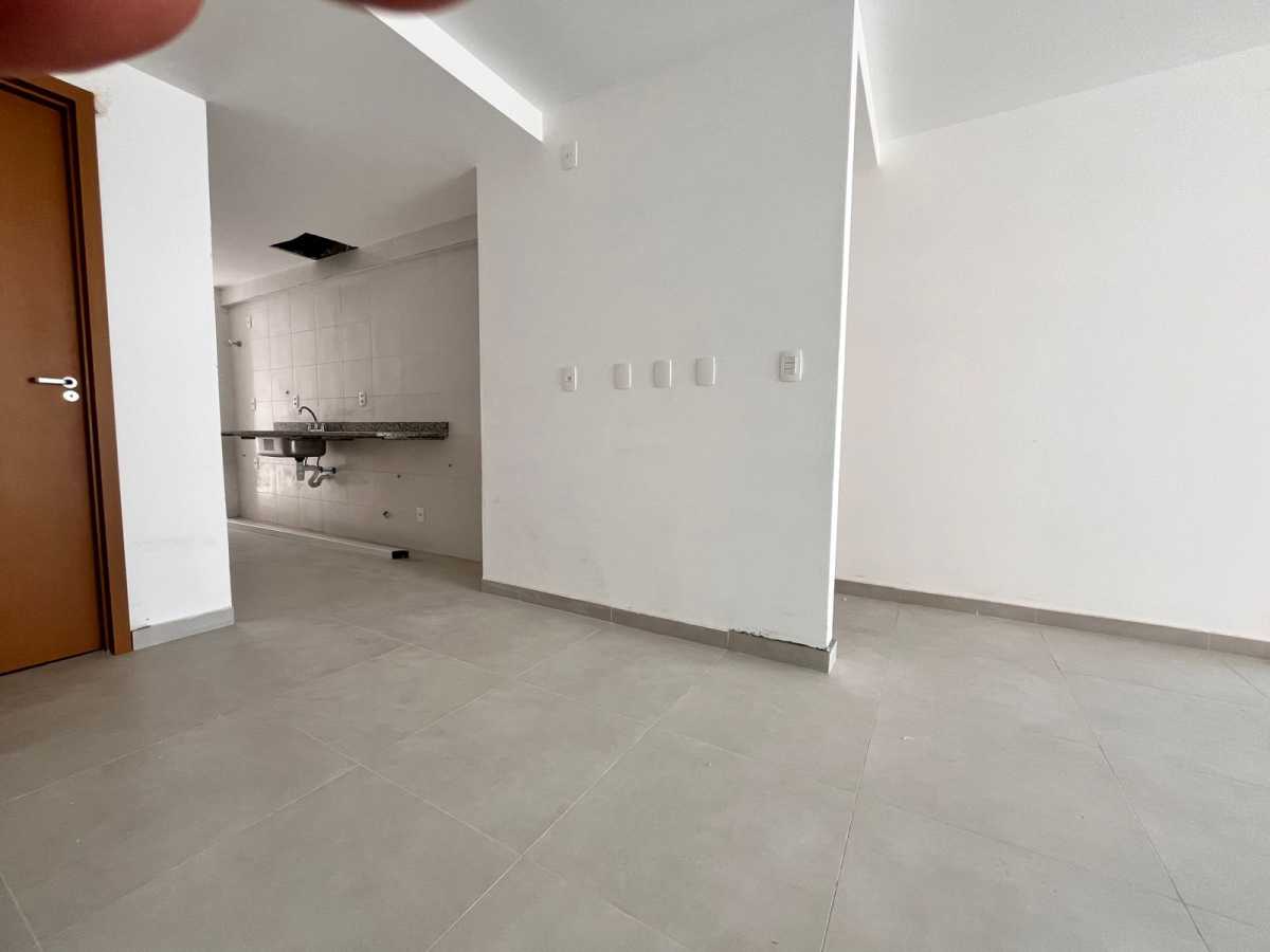 Conheça Sala integrada com a Cozinha do imóvel - Apartamento à venda Rua Clóvis Beviláqua, Tijuca, Rio de Janeiro - R$ 1.116.000 - MGAP30003 - 9 Sala integrada com a Cozinha - 9
