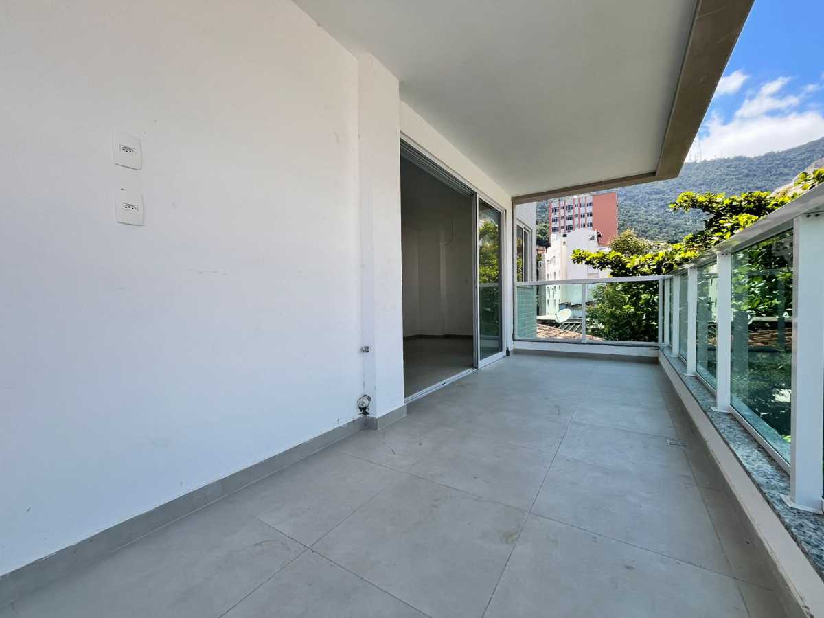 Conheça Varanda do imóvel - Cobertura à venda Rua Clóvis Beviláqua, Tijuca, Rio de Janeiro - R$ 1.376.000 - MGCO30001 - 4 Varanda - 4