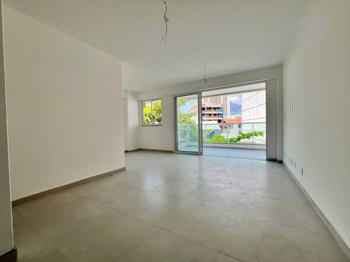 Conheça Sala Integrada com a Varanda do imóvel - Cobertura à venda Rua Clóvis Beviláqua, Tijuca, Rio de Janeiro - R$ 1.376.000 - MGCO30001 - 5 Sala Integrada com a Varanda - 5