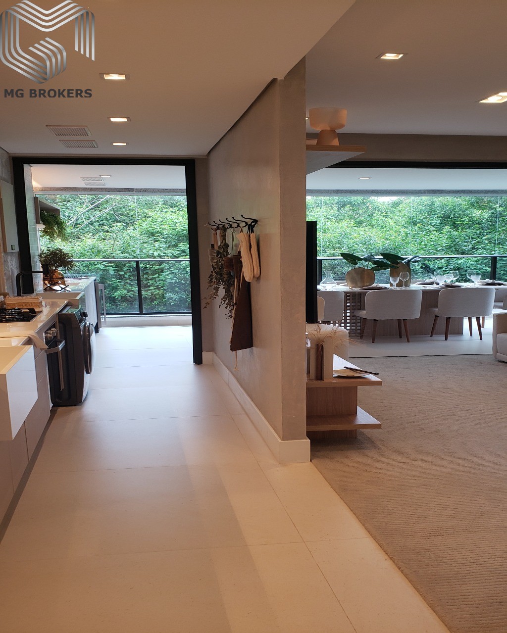 Conheça Foto 01 do imóvel - Apartamento à venda Avenida das Acácias da Península, Barra da Tijuca, Rio de Janeiro - R$ 1.695.000 - MGB0268 - 4 Foto 01 - 4