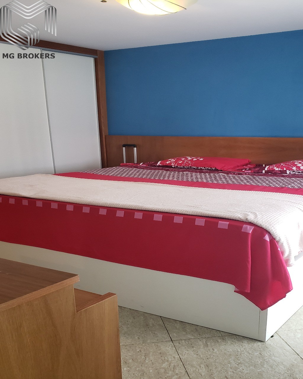 Conheça Foto 04 do imóvel - Flat à venda Avenida Lúcio Costa, Barra da Tijuca, Rio de Janeiro - R$ 670.000 - MGB0325 - 4 Foto 04 - 4