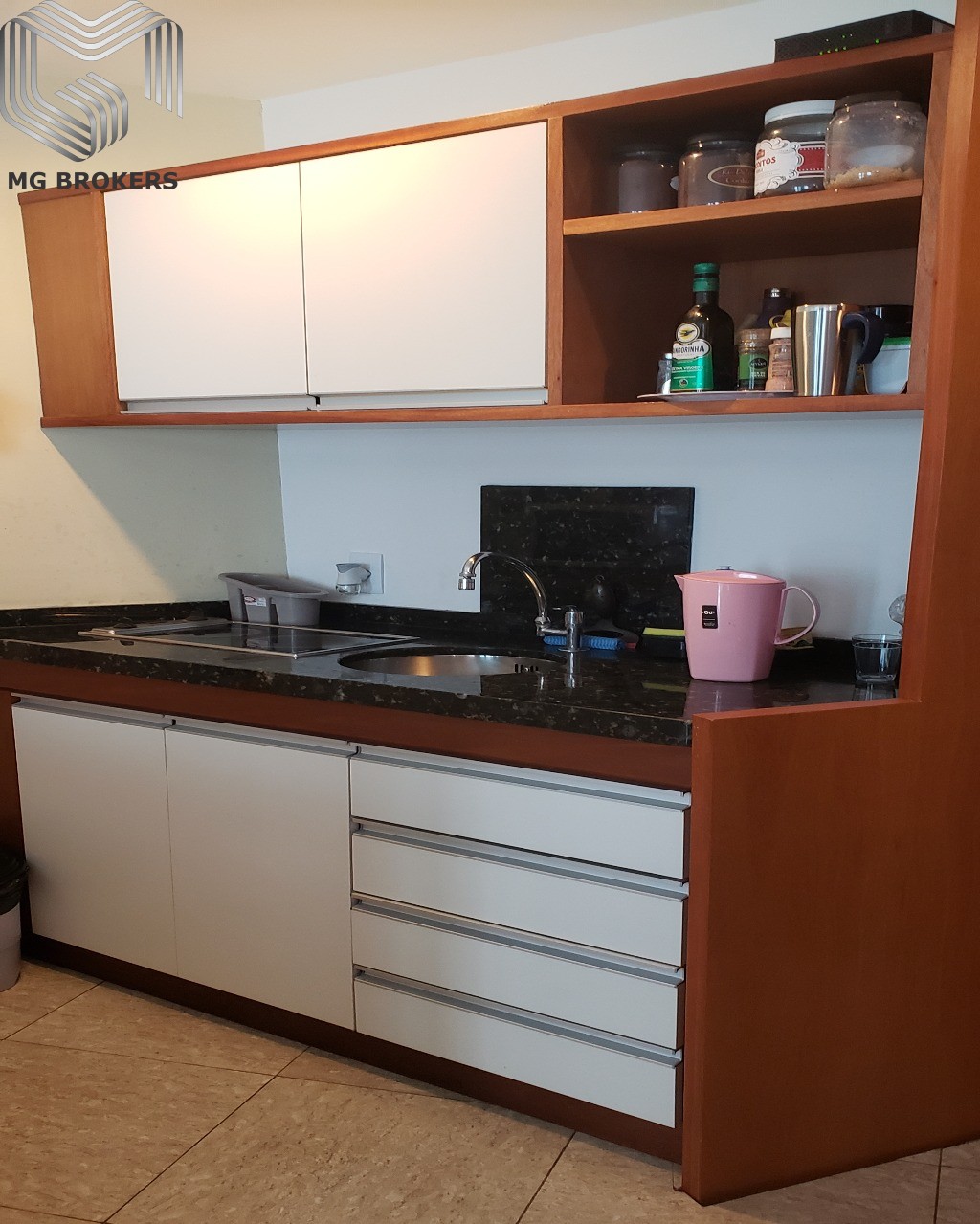 Conheça Foto 07 do imóvel - Flat à venda Avenida Lúcio Costa, Barra da Tijuca, Rio de Janeiro - R$ 670.000 - MGB0325 - 7 Foto 07 - 7