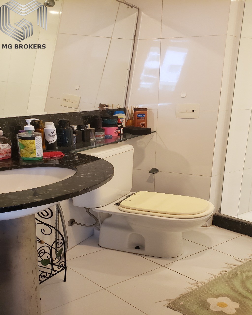 Conheça Foto 08 do imóvel - Flat à venda Avenida Lúcio Costa, Barra da Tijuca, Rio de Janeiro - R$ 670.000 - MGB0325 - 9 Foto 08 - 9