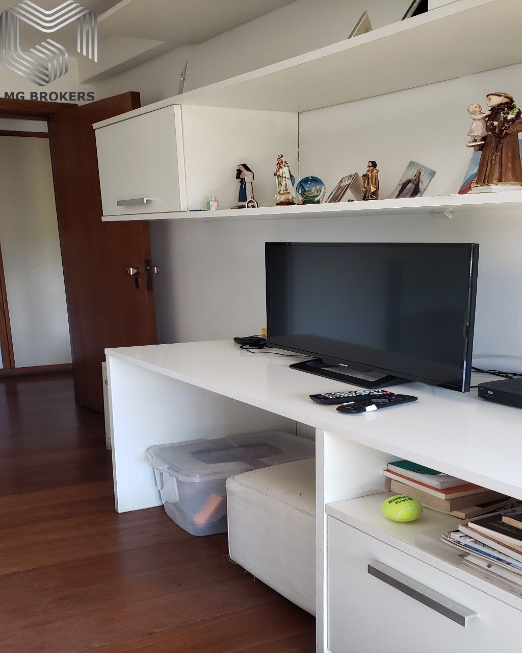 Conheça Foto 01 do imóvel - Apartamento à venda Avenida Rodolfo Amoedo, Barra da Tijuca, Rio de Janeiro - R$ 1.470.000 - MGB0331 - 5 Foto 01 - 5
