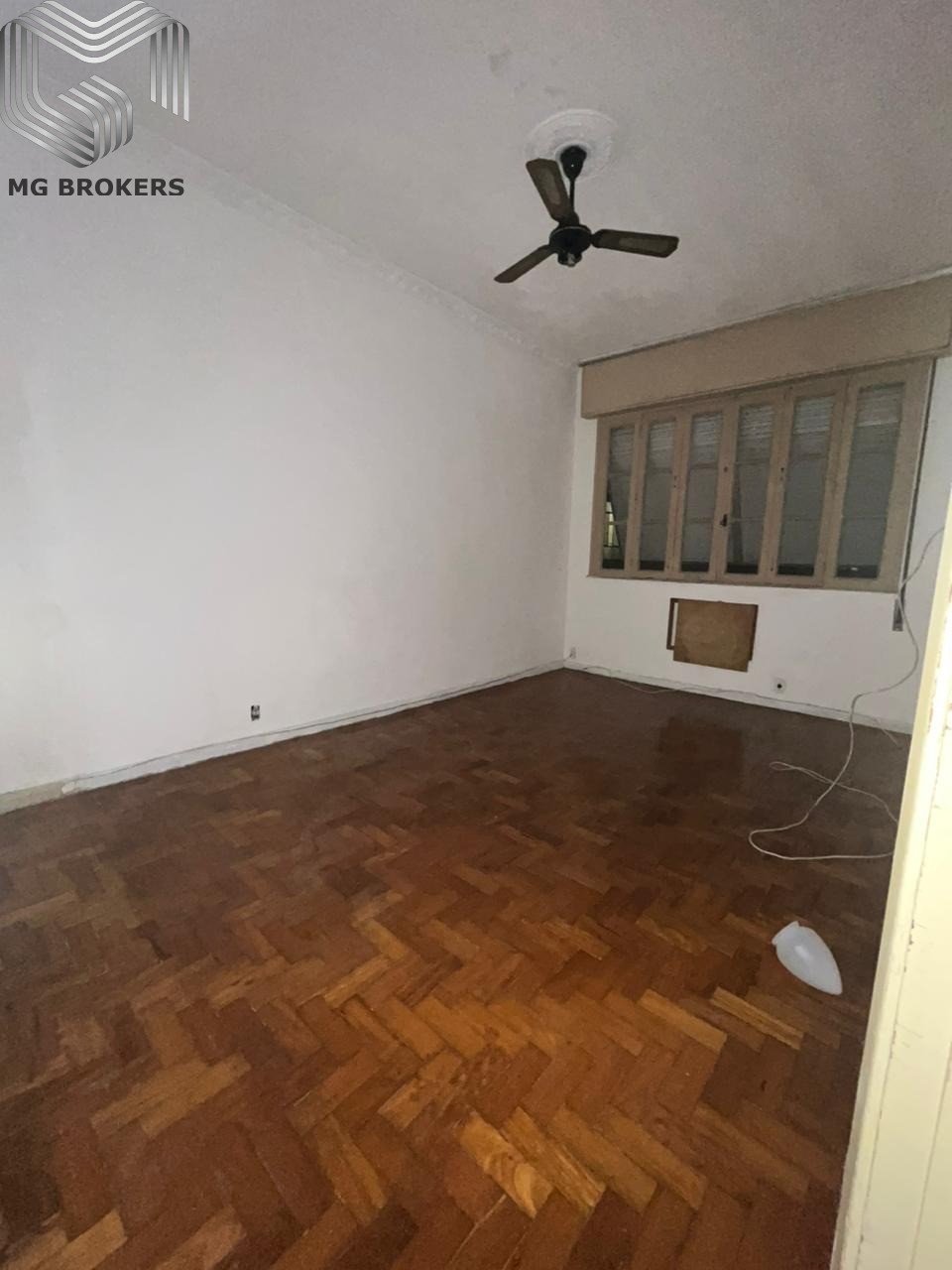 Conheça Foto 13 do imóvel - Apartamento à venda Praça Almirante Jaceguai, Centro, Rio de Janeiro - R$ 580.000 - MGB0353 - 13 Foto 13 - 13