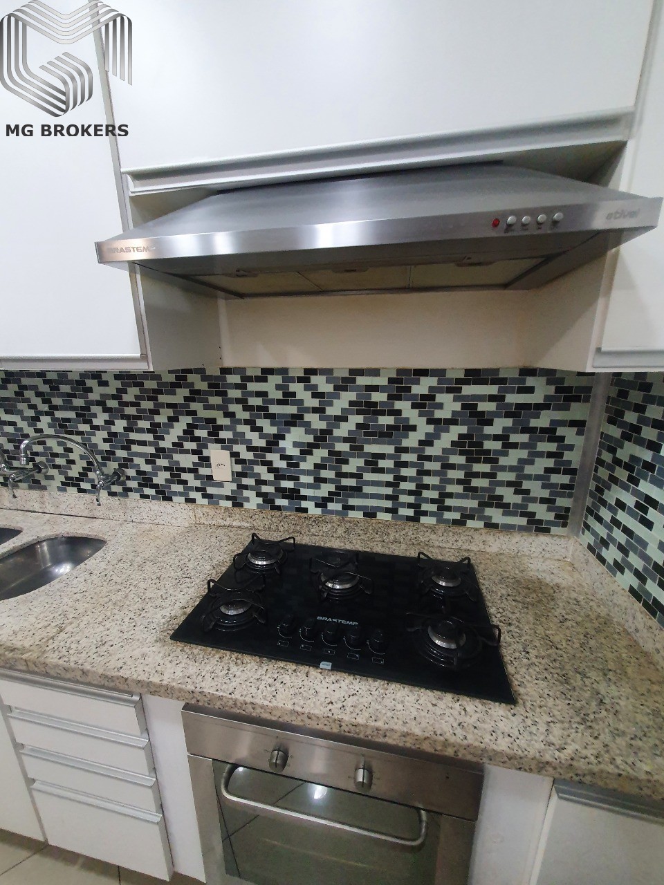 Conheça Foto 30 do imóvel - Apartamento à venda Rua Bulhões de Carvalho, Copacabana, Rio de Janeiro - R$ 1.880.000 - mgb0357 - 30 Foto 30 - 30