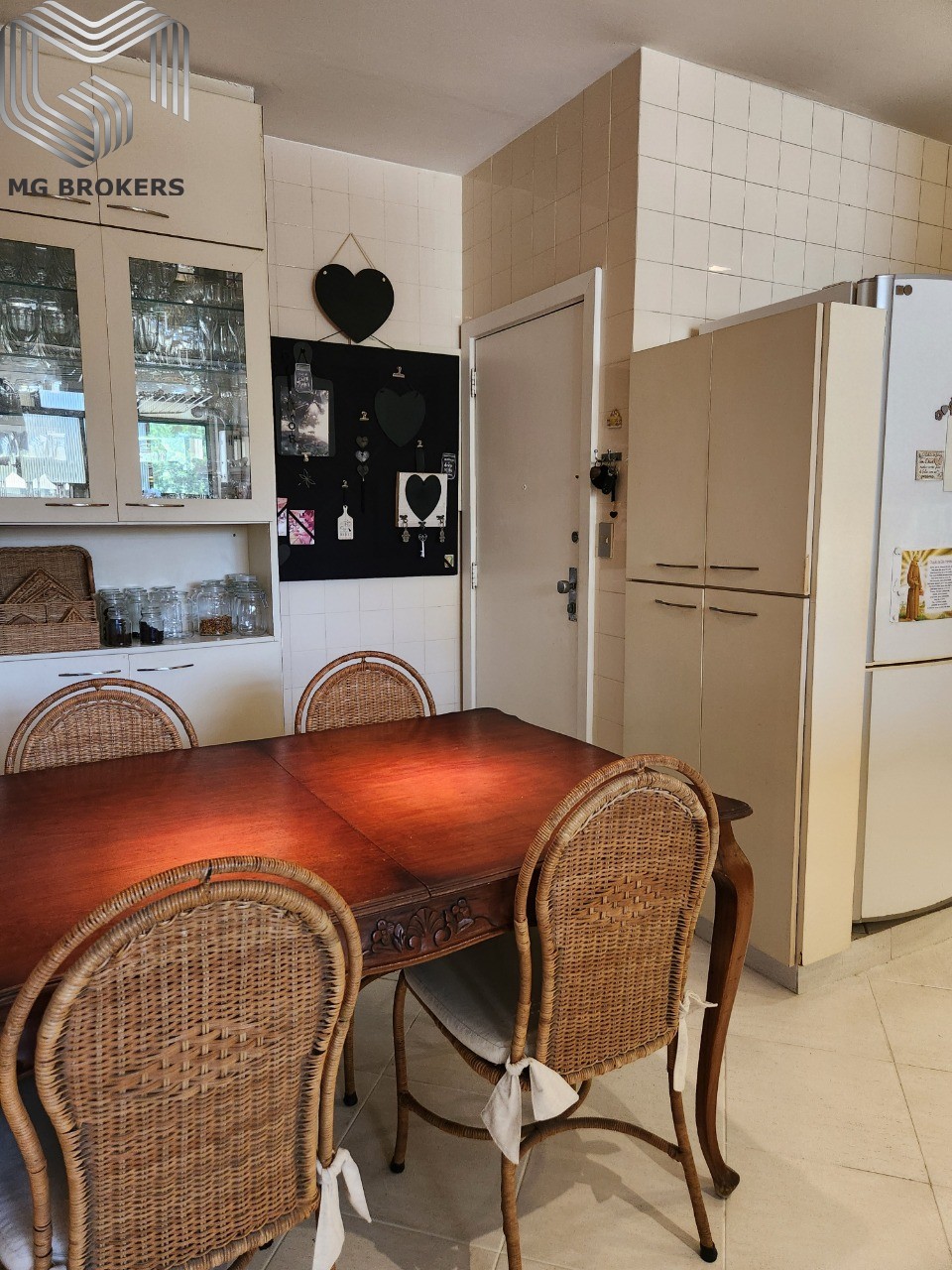 Conheça Foto 01 do imóvel - Apartamento à venda Rua Icarahy da Silveira, Barra da Tijuca, Rio de Janeiro - R$ 3.600.000 - MGB0368 - 17 Foto 01 - 17