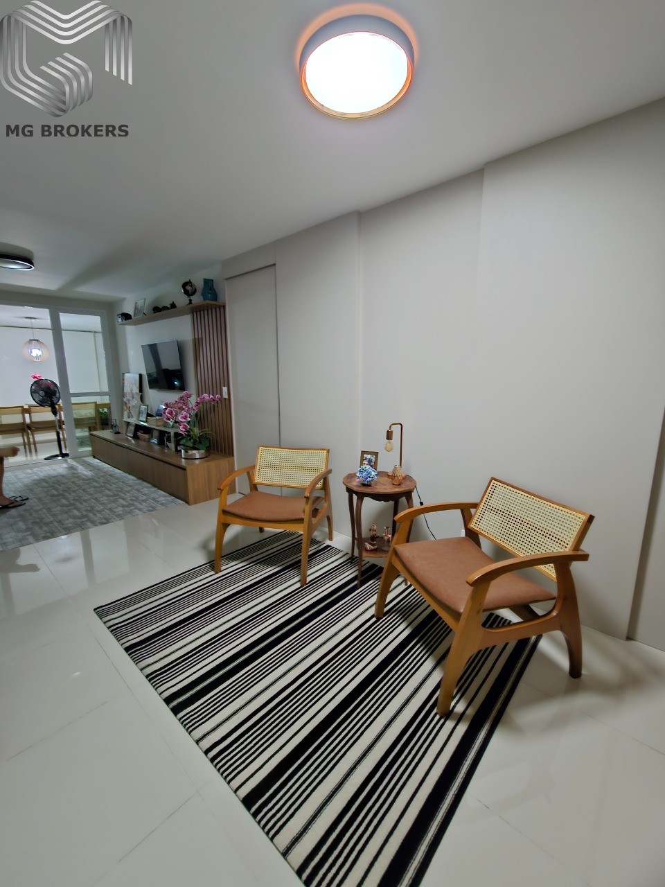 Conheça Foto 04 do imóvel - Apartamento à venda Rua Joaquim Moreira Neves, Recreio dos Bandeirantes, Rio de Janeiro - R$ 1.350.000 - MGB0375 - 4 Foto 04 - 4