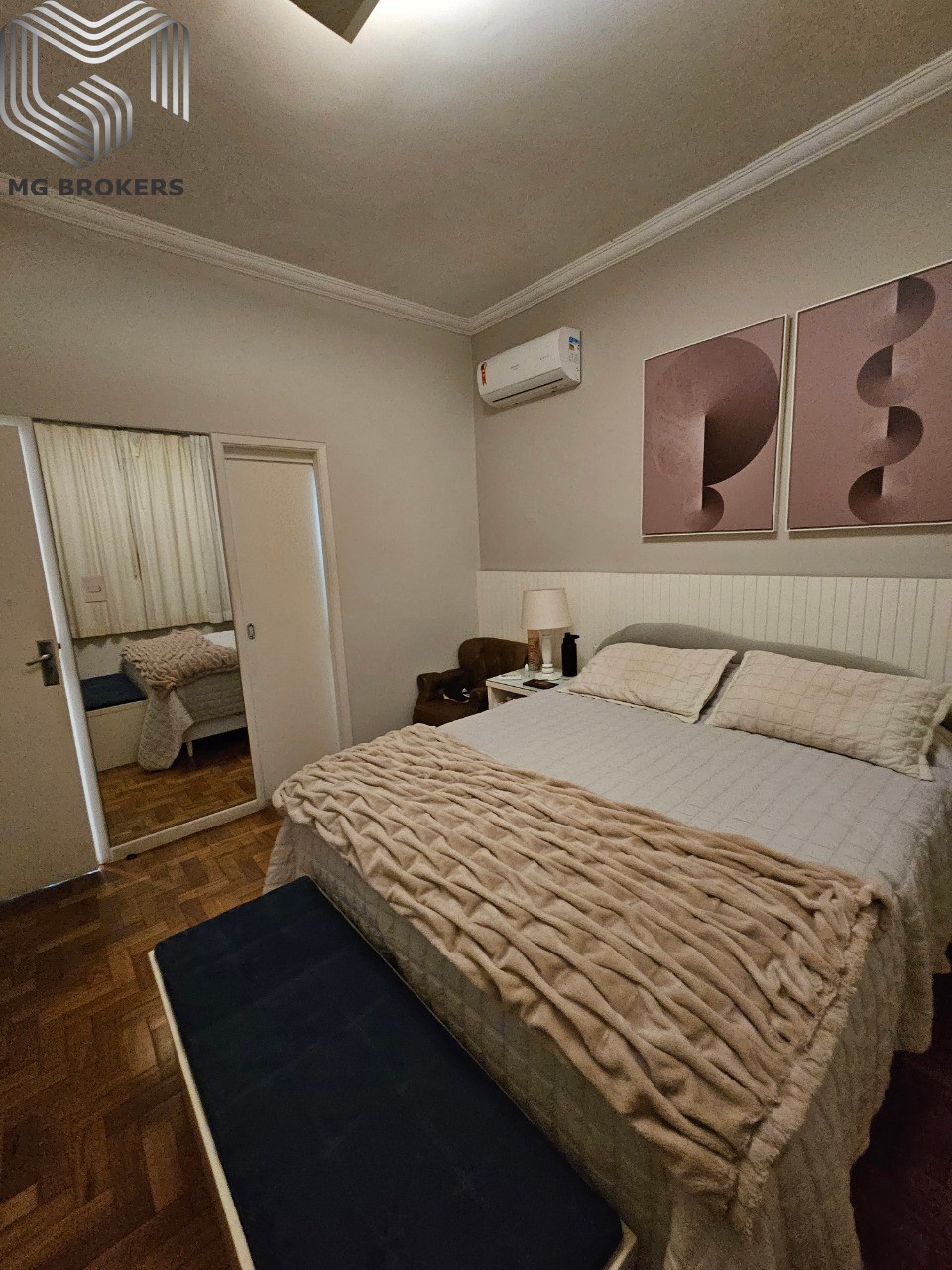 Conheça Foto 01 do imóvel - Apartamento à venda Rua das Laranjeiras, Laranjeiras, Rio de Janeiro - R$ 2.150.000 - MGB0393 - 11 Foto 01 - 11