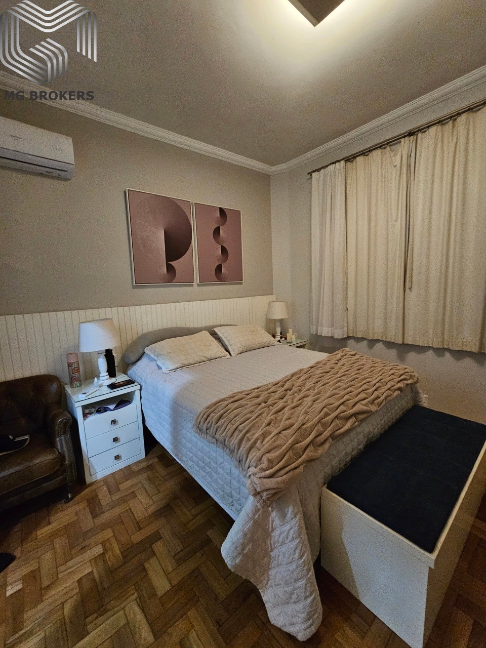Conheça Foto 01 do imóvel - Apartamento à venda Rua das Laranjeiras, Laranjeiras, Rio de Janeiro - R$ 2.150.000 - MGB0393 - 12 Foto 01 - 12