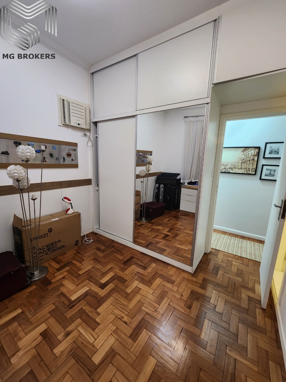 Conheça Foto 52 do imóvel - Apartamento à venda Rua das Laranjeiras, Laranjeiras, Rio de Janeiro - R$ 2.150.000 - MGB0393 - 37 Foto 52 - 37