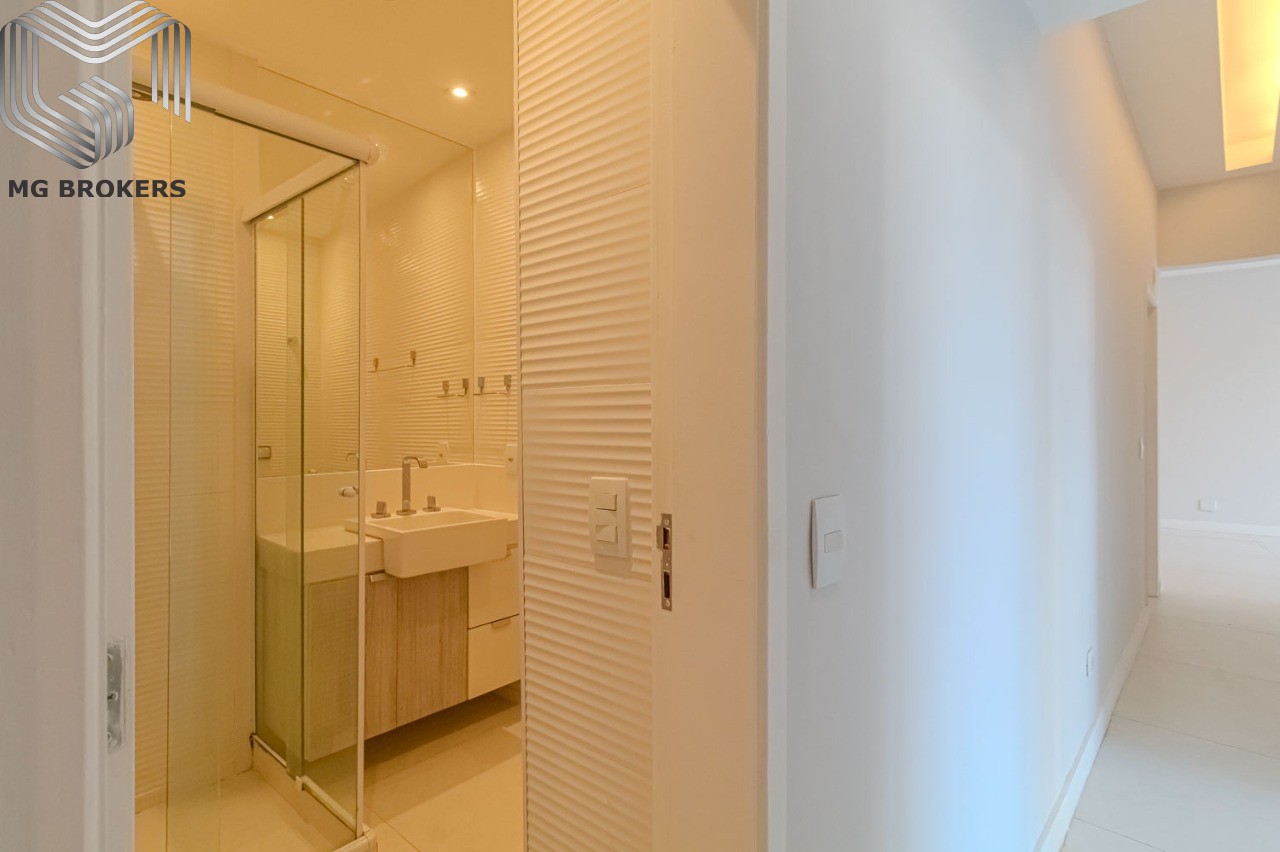 Conheça Foto 32 do imóvel - Apartamento à venda Rua Nascimento Silva, Ipanema, Rio de Janeiro - R$ 1.890.000 - IVAZIPANNS - 32 Foto 32 - 32