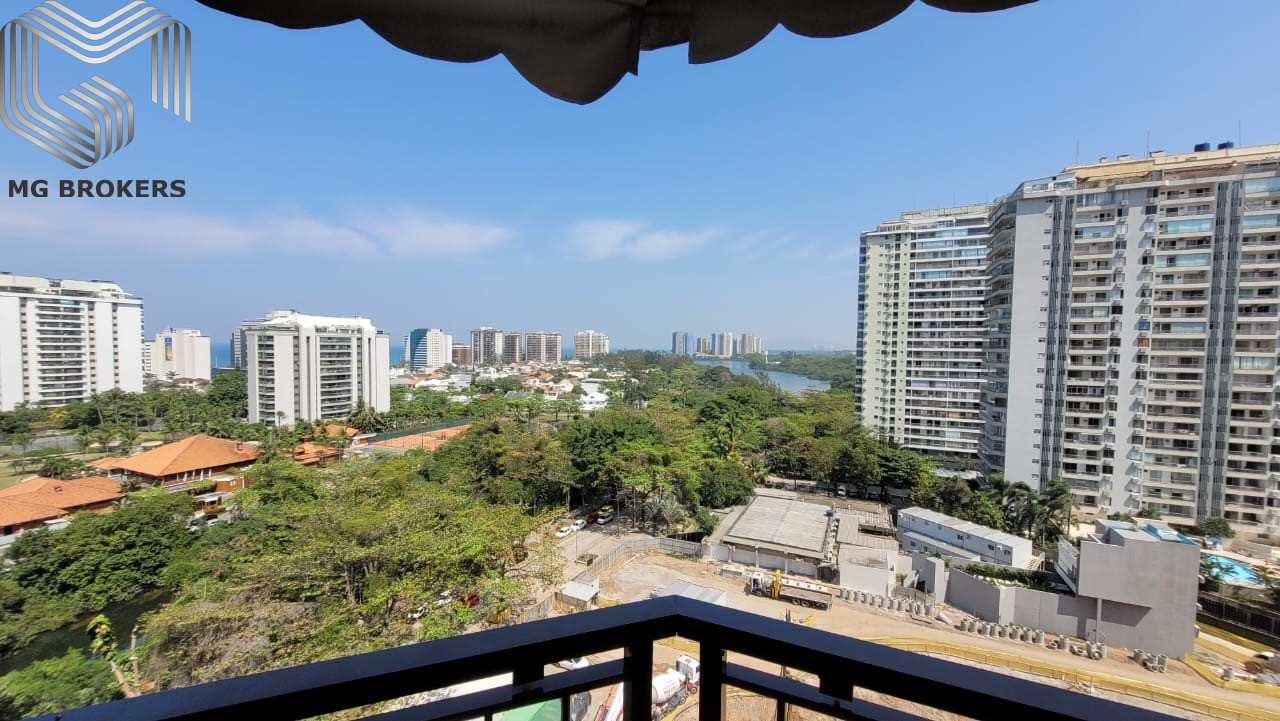 Conheça Foto 01 do imóvel - Apartamento à venda Avenida Prefeito Dulcídio Cardoso, Barra da Tijuca, Rio de Janeiro - R$ 765.000 - MGB0417 - 15 Foto 01 - 15
