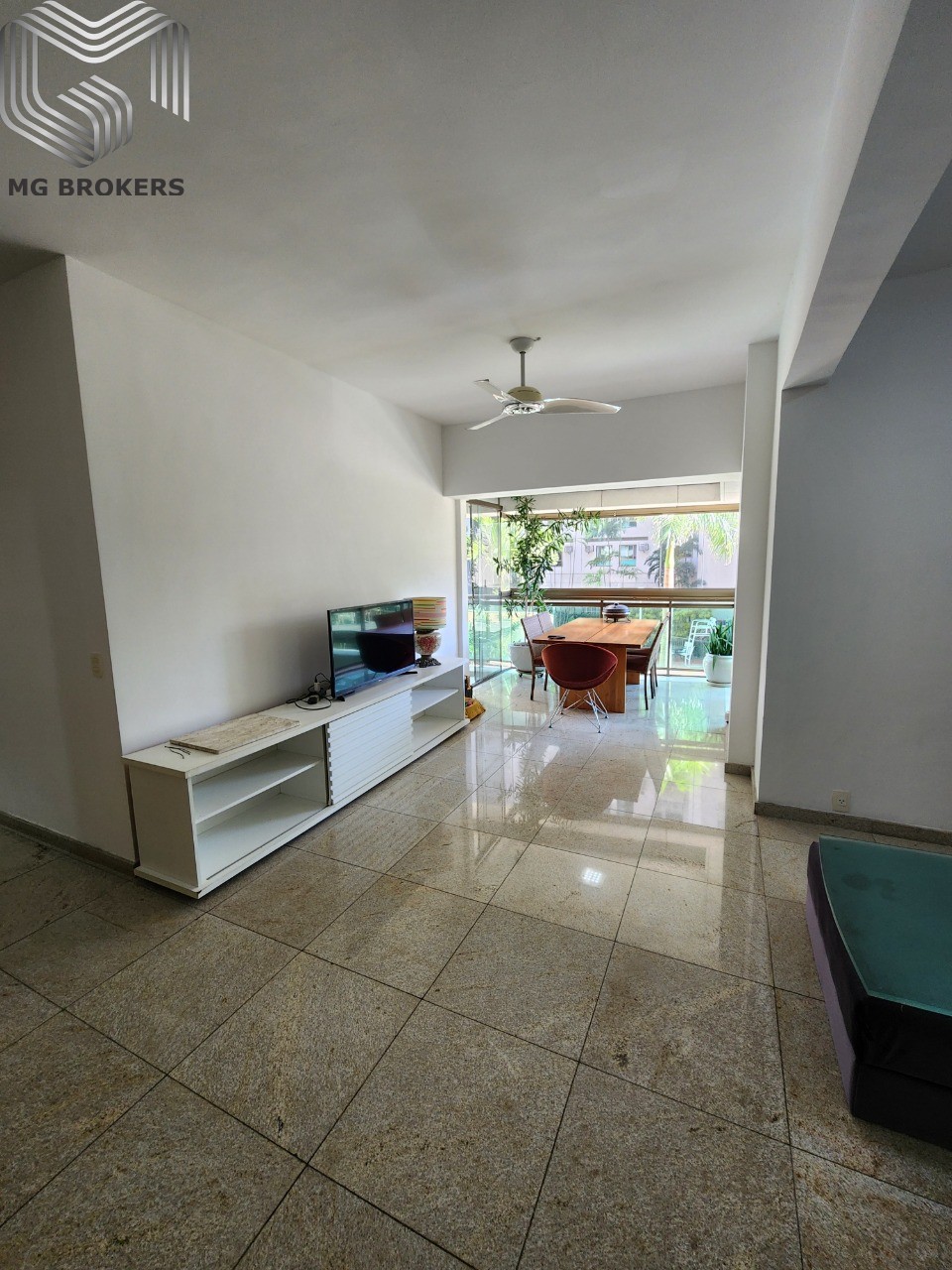 Conheça Foto 01 do imóvel - Apartamento à venda Avenida Flamboyants da Península, Barra da Tijuca, Rio de Janeiro - R$ 1.450.000 - MGB0424 - 4 Foto 01 - 4