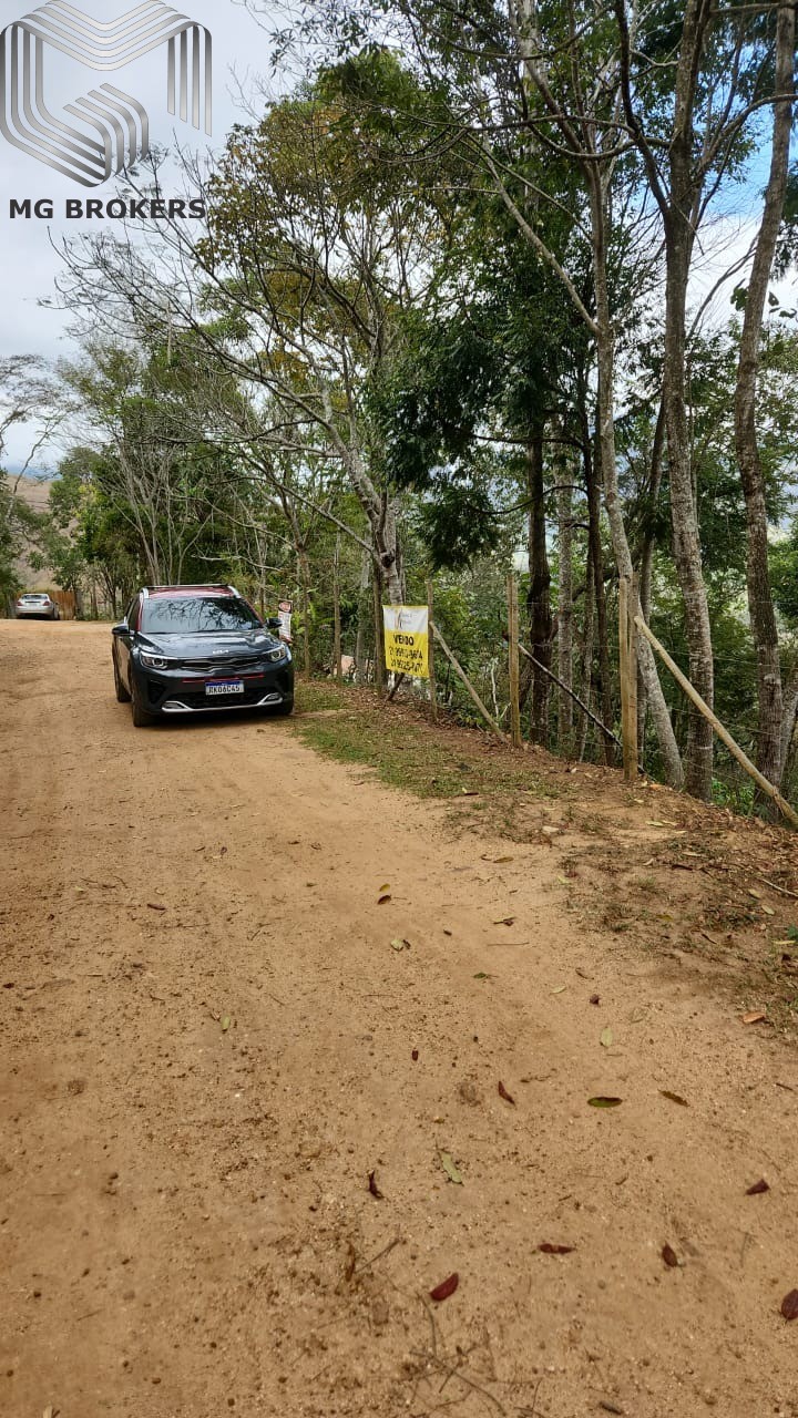 Foto 02 - 2