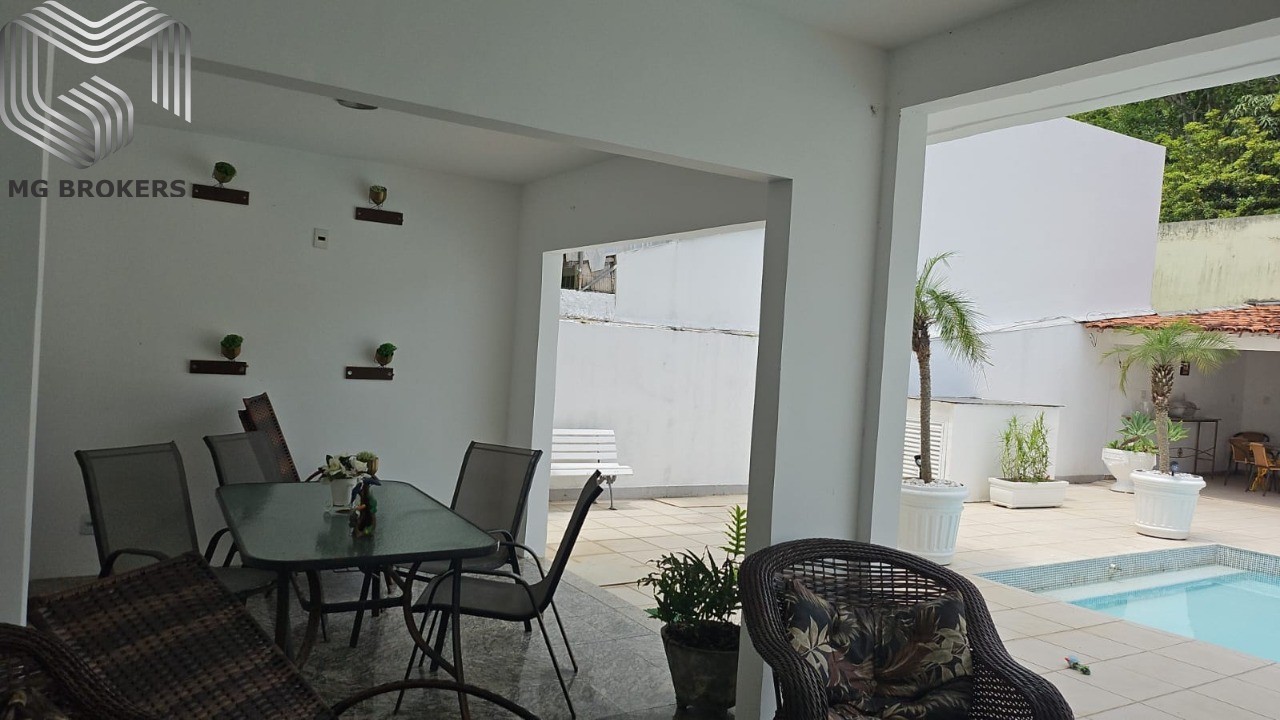 Conheça Foto 01 do imóvel - Casa em Condomínio à venda Rua Isis Dias Oliveira, Recreio dos Bandeirantes, Rio de Janeiro - R$ 2.200.000 - MGB0435 - 4 Foto 01 - 4