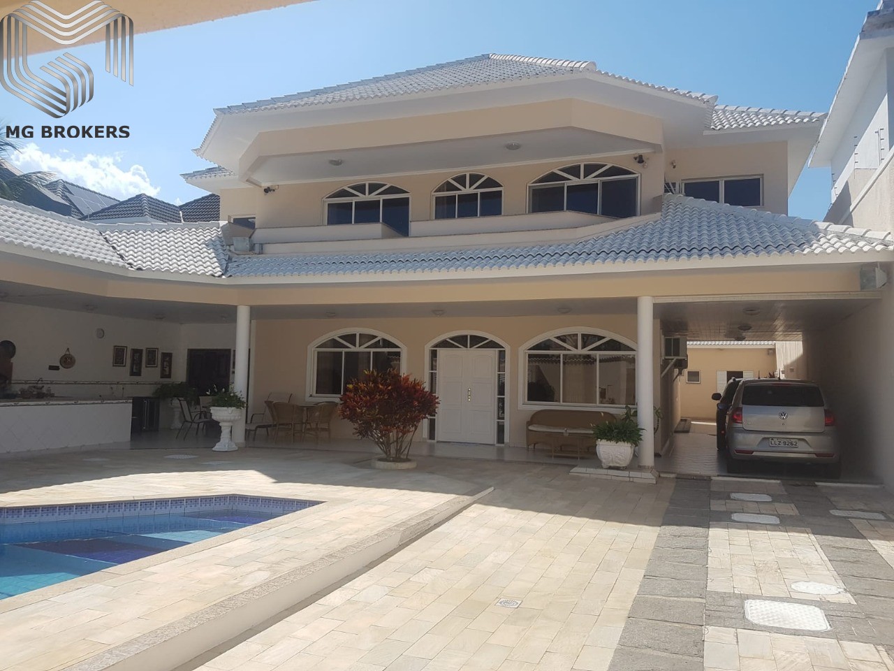 Conheça Foto 01 do imóvel - Casa em Condomínio à venda Rua Frei Jacinto Infantino, Barra da Tijuca, Rio de Janeiro - R$ 3.670.000 - MGB0434 - 2 Foto 01 - 2