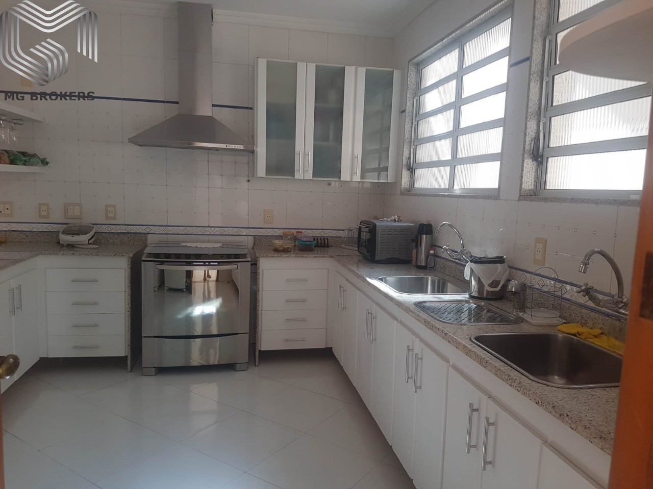 Conheça Foto 01 do imóvel - Casa em Condomínio à venda Rua Frei Jacinto Infantino, Barra da Tijuca, Rio de Janeiro - R$ 3.670.000 - MGB0434 - 22 Foto 01 - 22