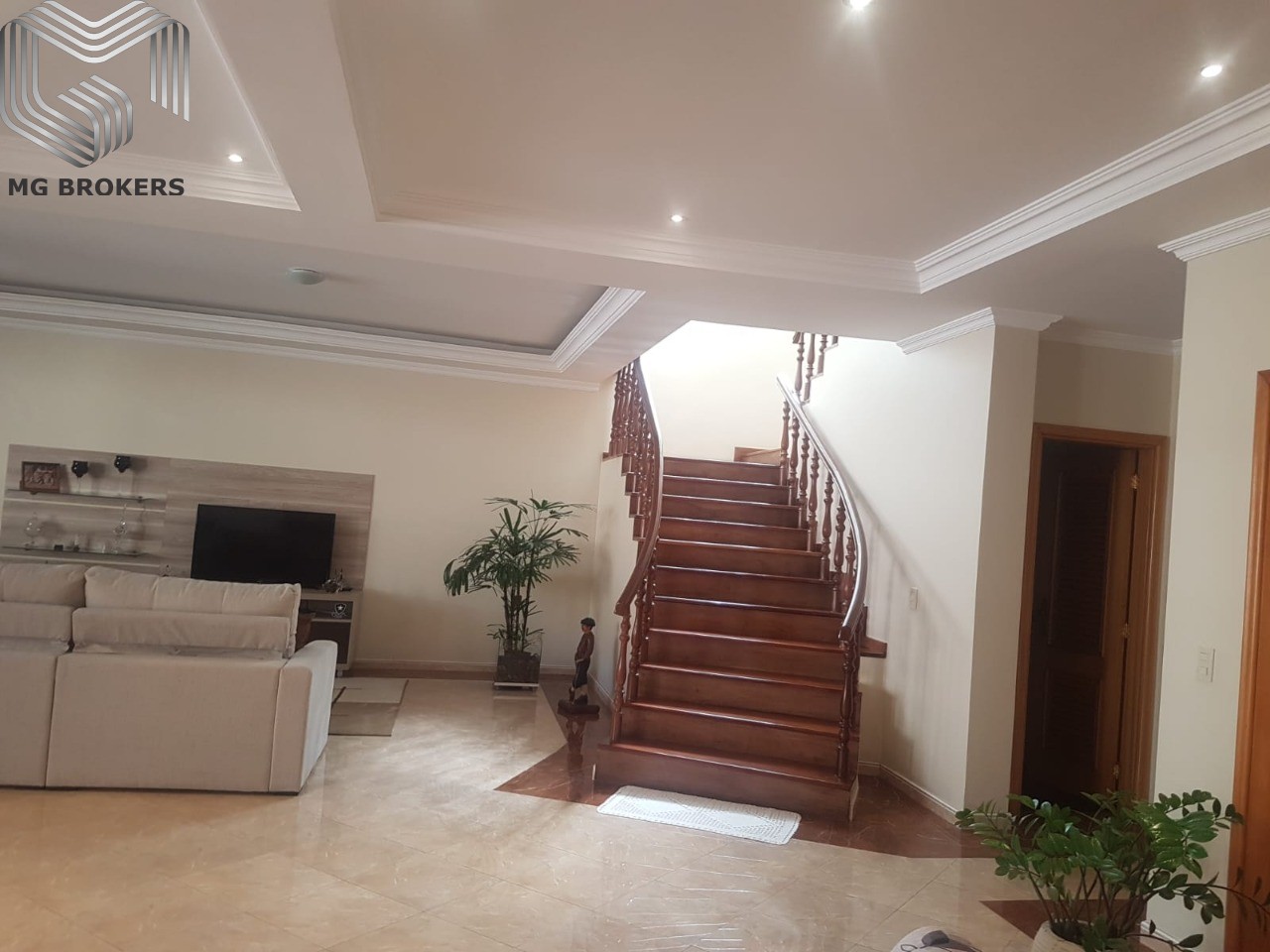 Conheça Foto 01 do imóvel - Casa em Condomínio à venda Rua Frei Jacinto Infantino, Barra da Tijuca, Rio de Janeiro - R$ 3.670.000 - MGB0434 - 9 Foto 01 - 9