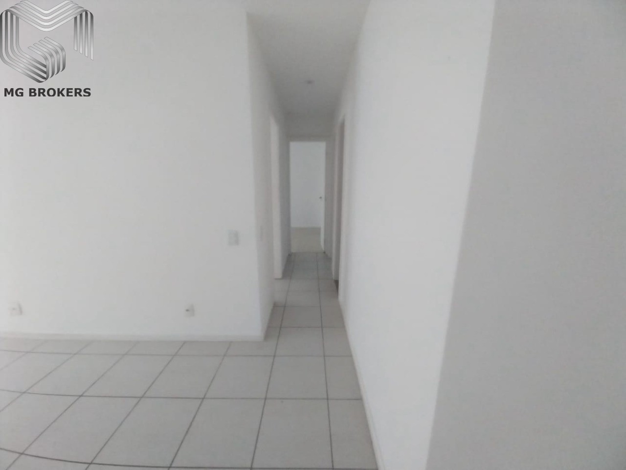 Conheça Foto 01 do imóvel - Apartamento à venda Rua Guilherme Baptista, Recreio dos Bandeirantes, Rio de Janeiro - R$ 550.000 - MGB0440 - 12 Foto 01 - 12