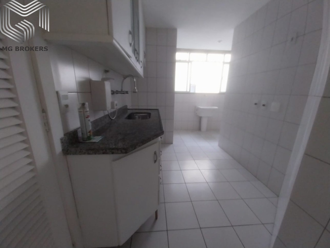 Conheça Foto 01 do imóvel - Apartamento à venda Rua Guilherme Baptista, Recreio dos Bandeirantes, Rio de Janeiro - R$ 550.000 - MGB0440 - 18 Foto 01 - 18