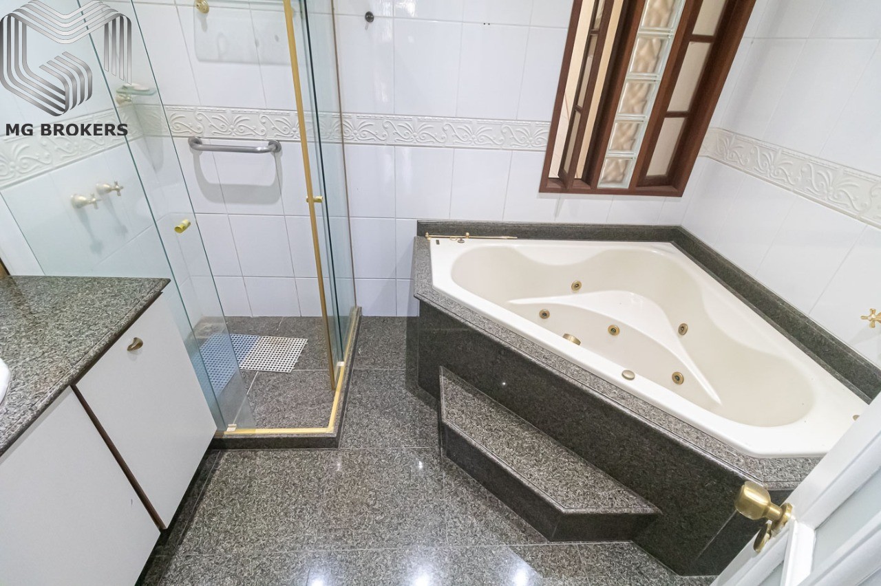 Conheça Foto 01 do imóvel - Casa em Condomínio à venda Rua Professor Fernando Raja Gabaglia, Freguesia (Jacarepaguá), Rio de Janeiro - R$ 1.900.000 - MGB0452 - 33 Foto 01 - 33