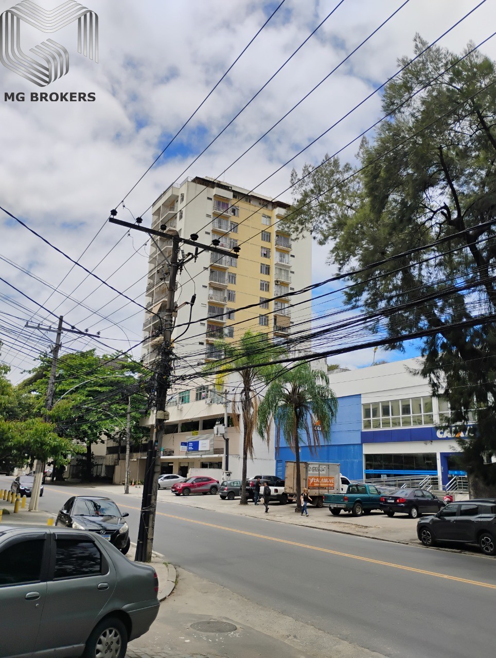 Conheça Foto 01 do imóvel - Apartamento à venda Estrada Pau-Ferro, Freguesia (Jacarepaguá), Rio de Janeiro - R$ 349.000 - APPAUFERRO - 46 Foto 01 - 46