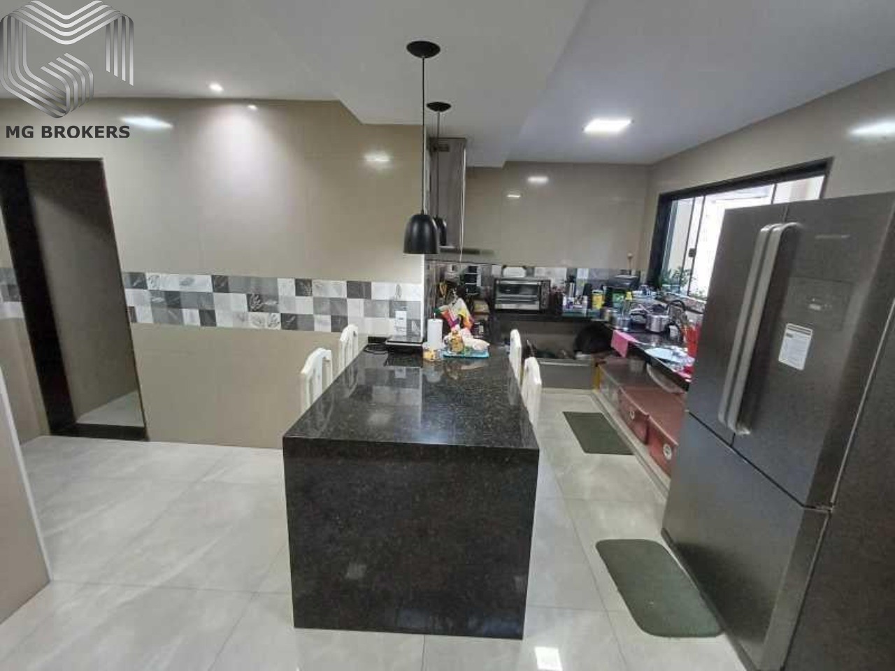 Conheça Foto 31 do imóvel - Casa em Condomínio à venda Estrada Campo da Areia, Pechincha, Rio de Janeiro - R$ 1.350.000 - MGB0456 - 35 Foto 31 - 35