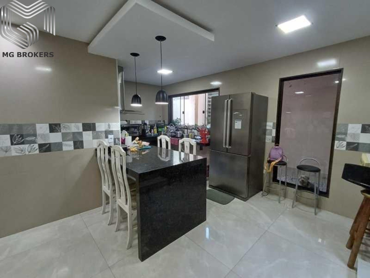 Conheça Foto 18 do imóvel - Casa em Condomínio à venda Estrada Campo da Areia, Pechincha, Rio de Janeiro - R$ 1.350.000 - MGB0456 - 37 Foto 18 - 37
