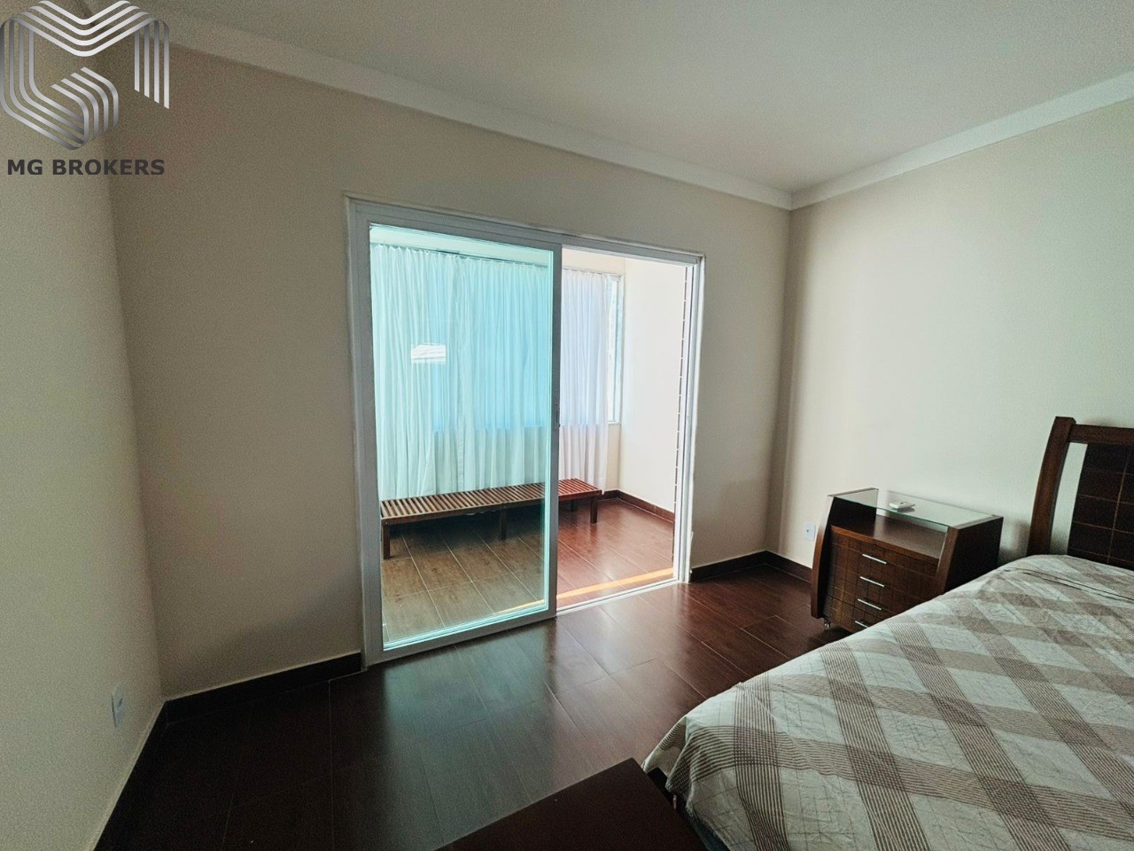 Conheça Foto 01 do imóvel - Casa em Condomínio à venda Rua Pio Borges de Castro, Barra da Tijuca, Rio de Janeiro - R$ 3.800.000 - MGB0459 - 10 Foto 01 - 10