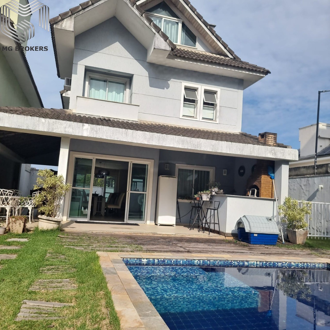 Conheça 2 LATERAL COM JARDIM do imóvel - Casa à venda Avenida Tim Maia, Recreio dos Bandeirantes, Rio de Janeiro - R$ 1.700.000 - MGB0461 - 2 2 LATERAL COM JARDIM - 2