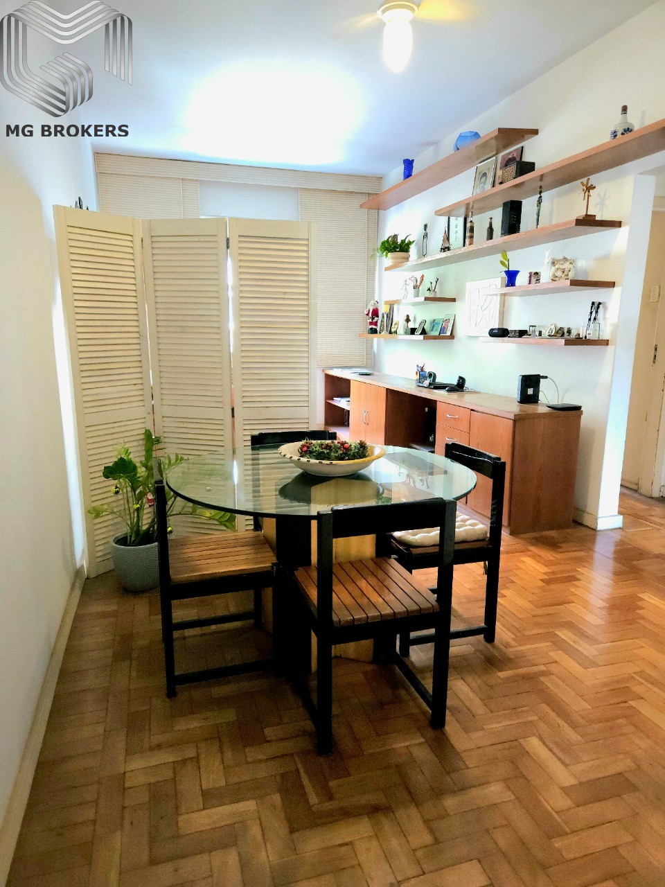 Conheça Foto 01 do imóvel - Apartamento à venda Rua Conde de Irajá, Botafogo, Rio de Janeiro - R$ 900.000 - MGB0462 - 1 Foto 01 - 1