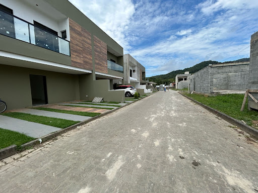 casaparacomprarnacidadedeubat - 2