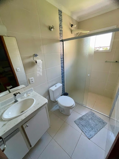wc1.jpeg - 12