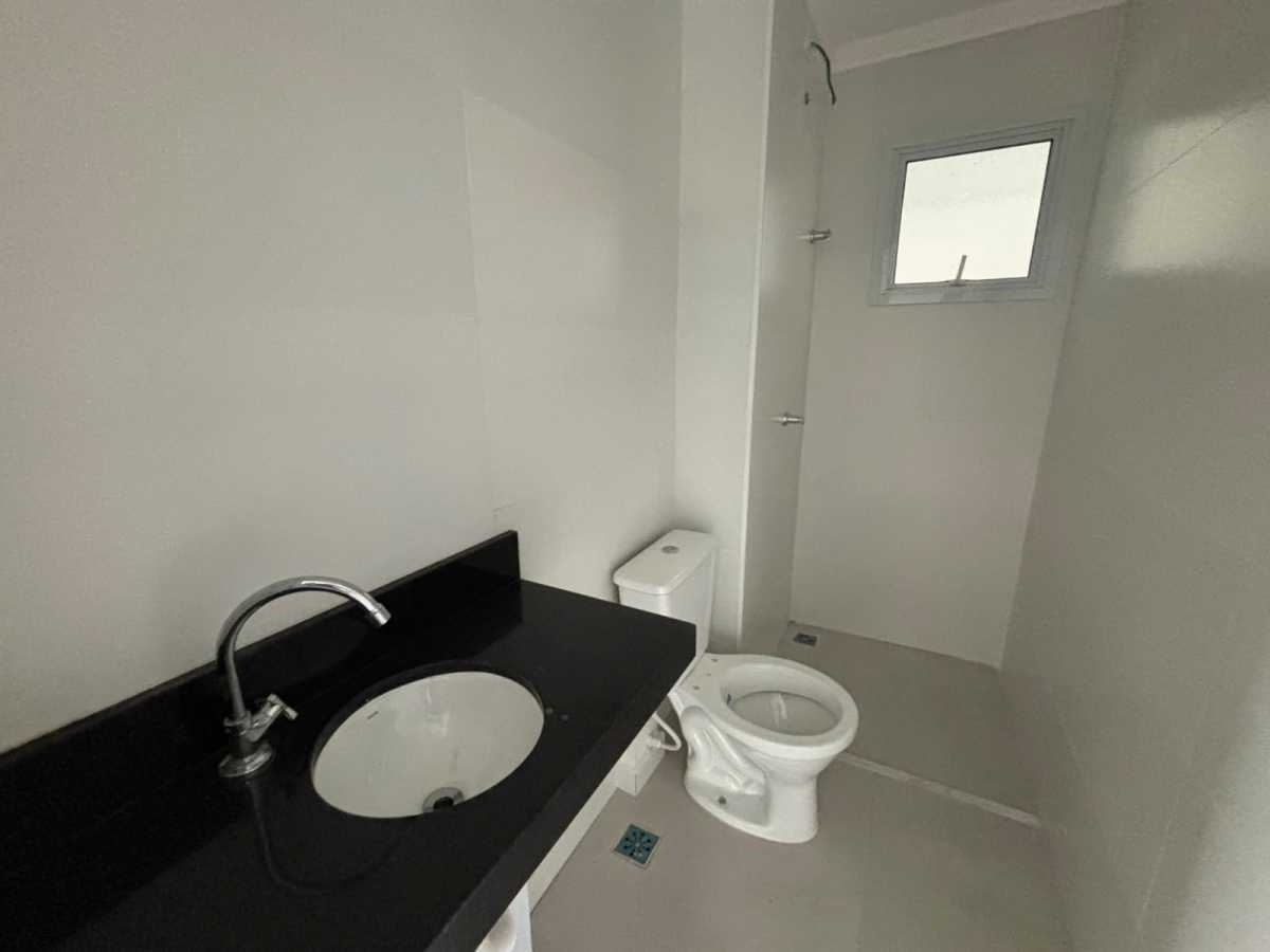 Conheça Banheiro social do imóvel - Apartamento 2 quartos à venda Ubatuba,SP - R$ 710.000 - MRAP20034 - 9 Banheiro social - 9
