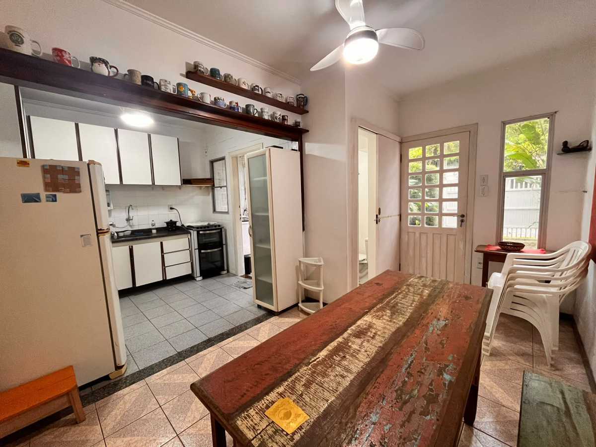Conheça Sala de Jantar do imóvel - Casa em Condomínio 3 quartos à venda Ubatuba,SP - R$ 850.000 - MRCN30001 - 6 Sala de Jantar - 6