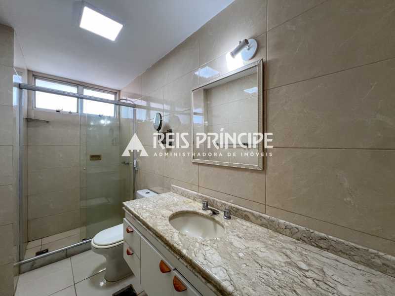 Conheça IMG_3663 do imóvel - EXCELENTE APARTAMENTO COM 2 QUARTOS, SENDO 1 SUÍTE PARA ALUGAR NA BARRA DA TIJUCA - PARQUE DAS ROSAS - AP1144 - 17 IMG_3663 - 17
