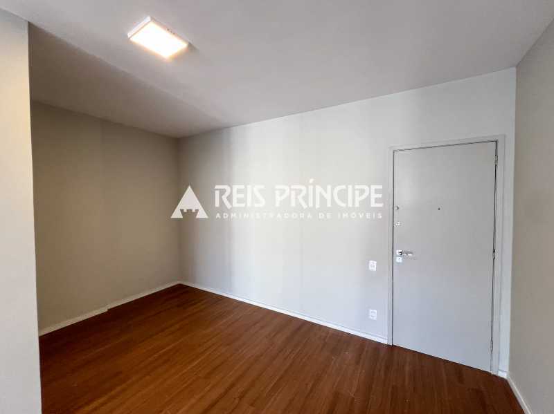 Conheça IMG_3652 do imóvel - EXCELENTE APARTAMENTO COM 2 QUARTOS, SENDO 1 SUÍTE PARA ALUGAR NA BARRA DA TIJUCA - PARQUE DAS ROSAS - AP1144 - 19 IMG_3652 - 19