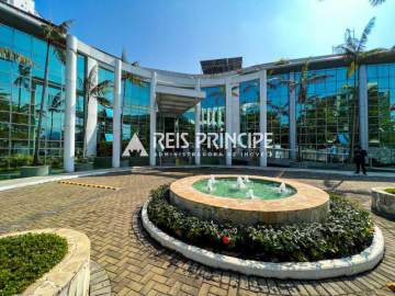 Excelente sala tríplex com 86M² na Barra da Tijuca. - LO0162