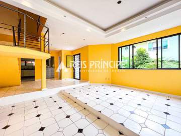 Imperdível - OPORTUNIDADE ÚNICA: CASA TRÍPLEX COM 3 SUÍTES PARA VENDA NO RECREIO DOS BANDEIRANTES - CA0496