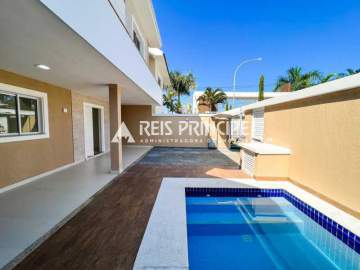 Imperdível - CASA TRIPLEX COM 4 QUARTOS A VENDA EM VARGEM PEQUENA - CA0517