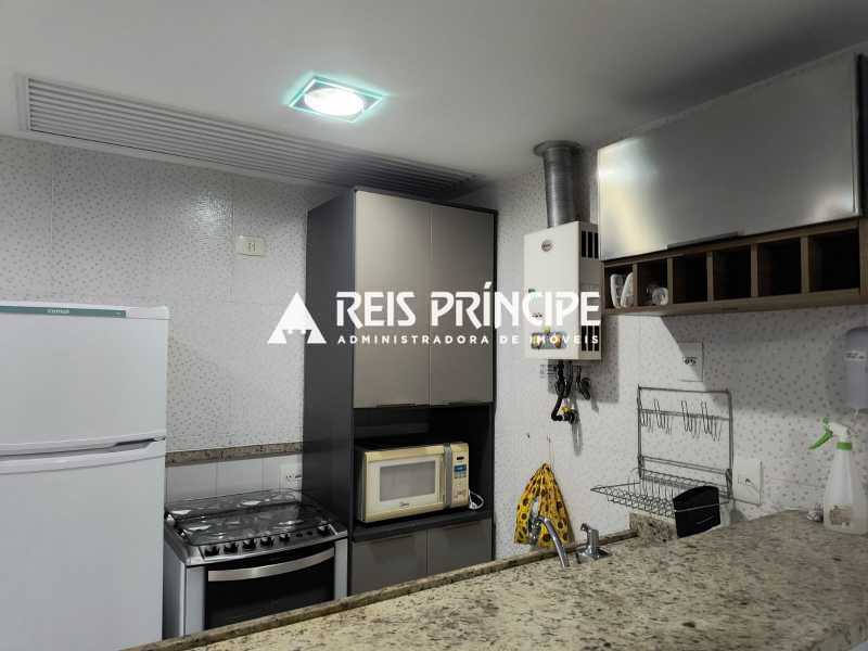 3197_G1717511001 - 23