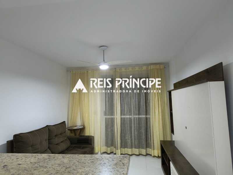 3197_G1717511006 - 2