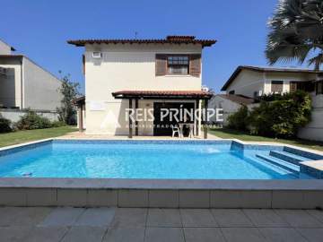 Ótima localização - MAGNÍFICA CASA DUPLEX PARA ALUGAR NA BARRA DA TIJUCA - CA0539