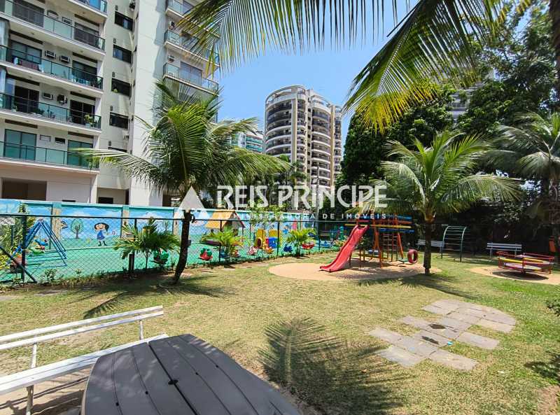 Conheça WhatsApp Image 2024-10-22 at 1 do imóvel - EXCELENTE APARTAMENTO 2 QUARTOS PARA ALUGAR NA BARRA DA TIJUCA | JÓIA DA BARRA - AP3017 - 14 WhatsApp Image 2024-10-22 at 1 - 14