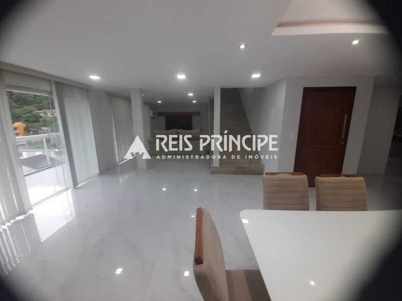 WhatsApp Image 2024-11-27 at 1 - 3