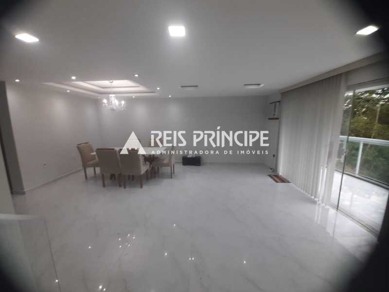 WhatsApp Image 2024-11-27 at 1 - 4