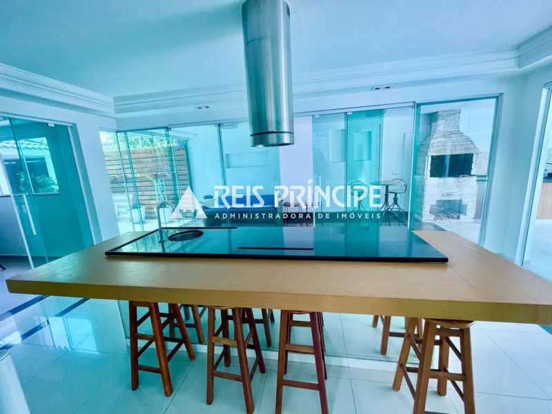 WhatsApp Image 2025-04-04 at 1 - 12